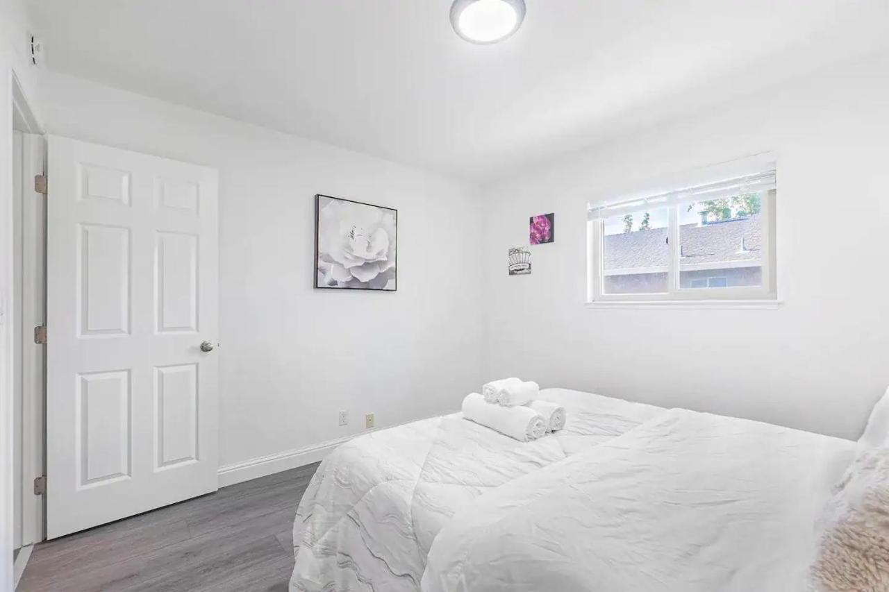 2Br Apt With Brand New Super Quite Ac, Washer, Dryer, Free Ev Station, Free Parking In Cupertino سانيفال، كاليفورنيا المظهر الخارجي الصورة