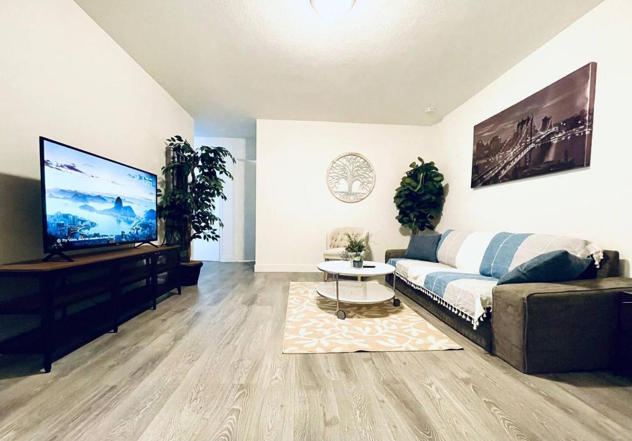 2Br Apt With Brand New Super Quite Ac, Washer, Dryer, Free Ev Station, Free Parking In Cupertino سانيفال، كاليفورنيا المظهر الخارجي الصورة