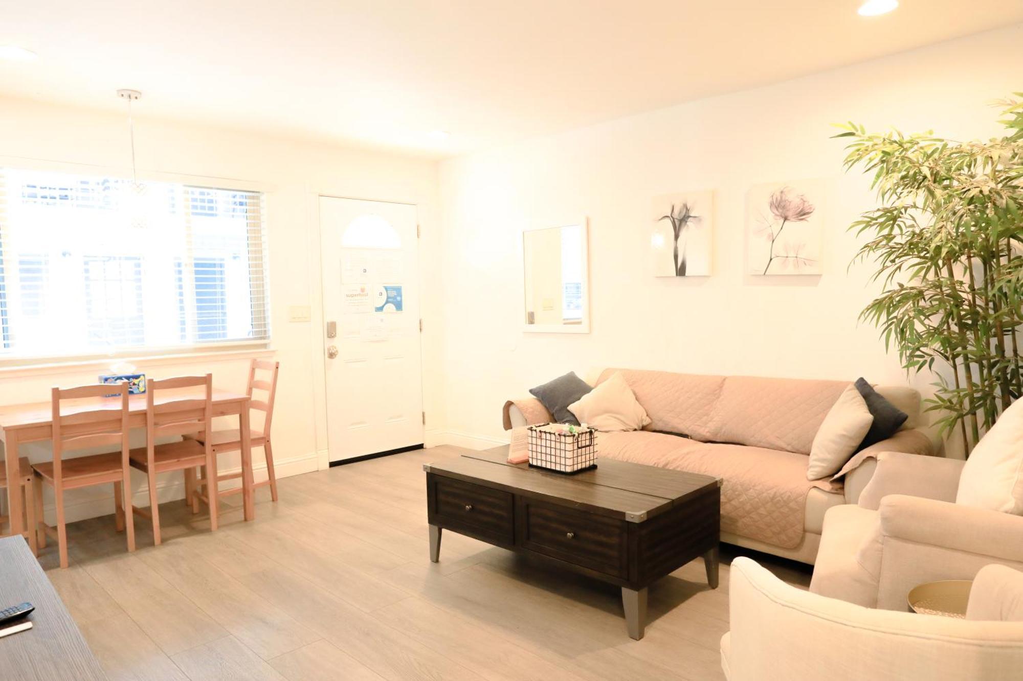 2Br Apt With Brand New Super Quite Ac, Washer, Dryer, Free Ev Station, Free Parking In Cupertino سانيفال، كاليفورنيا المظهر الخارجي الصورة