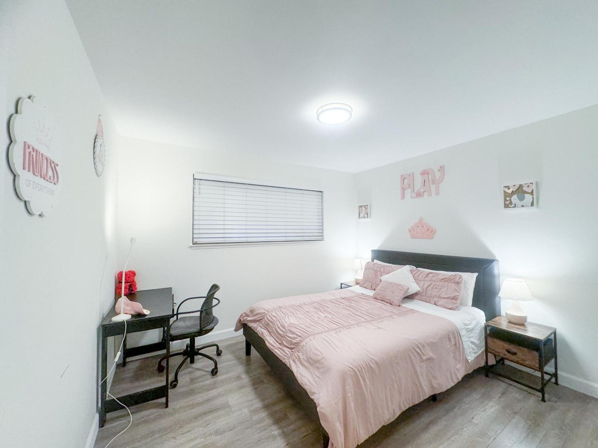2Br Apt With Brand New Super Quite Ac, Washer, Dryer, Free Ev Station, Free Parking In Cupertino سانيفال، كاليفورنيا المظهر الخارجي الصورة